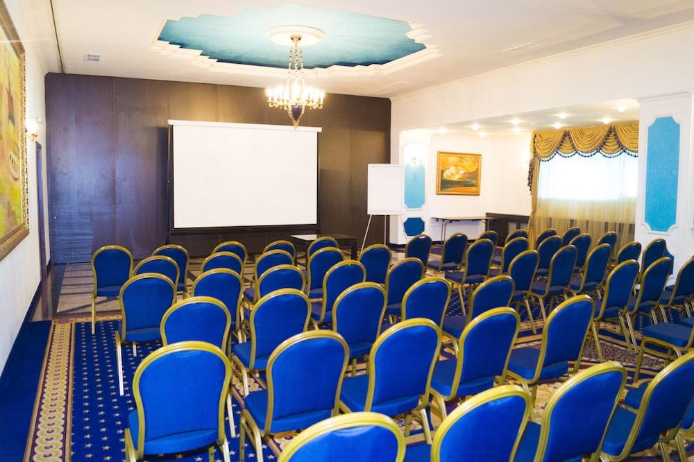 Hotel Prahova Plaza Ploiesti Luaran gambar