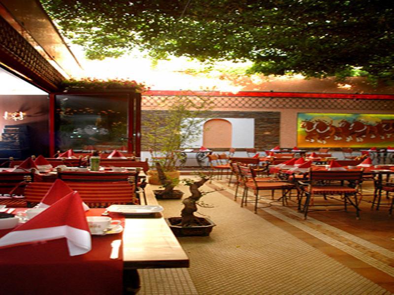 Hotel Prahova Plaza Ploiesti Luaran gambar