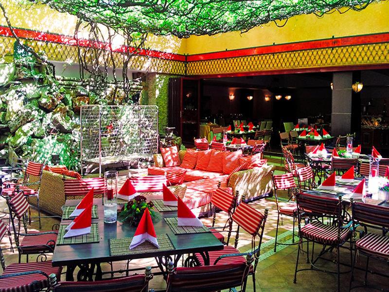 Hotel Prahova Plaza Ploiesti Luaran gambar