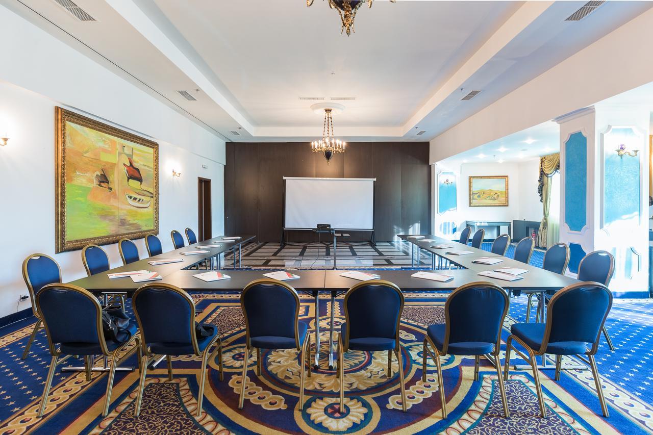 Hotel Prahova Plaza Ploiesti Luaran gambar